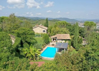 Piscina - Villa Località Badia di Monte Corona, Umbertide - foto 2