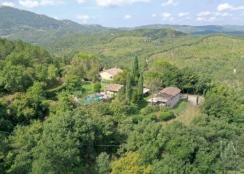 Vista - Villa Località Badia di Monte Corona, Umbertide - foto 9