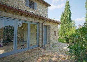 Giardino - Villa Località Badia di Monte Corona, Umbertide - foto 13