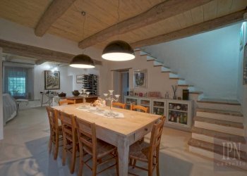 Salone - Villa Località Badia di Monte Corona, Umbertide - foto 34