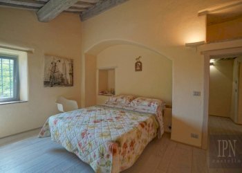 Camera da letto - Villa Località Badia di Monte Corona, Umbertide - foto 38