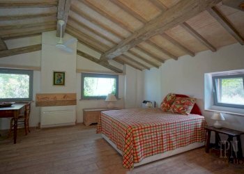 Camera da letto - Villa Località Badia di Monte Corona, Umbertide - foto 43