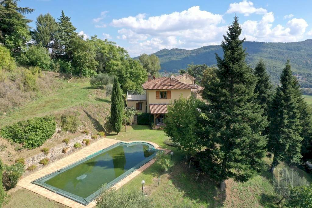 Piscina - Villa strada Provinciale di Morra, Città di Castello - foto 1