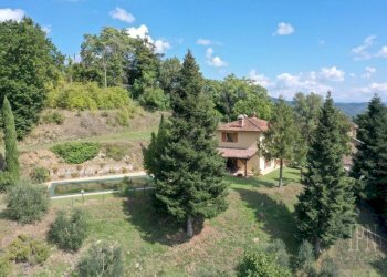 Vista - Villa strada Provinciale di Morra, Città di Castello - foto 8