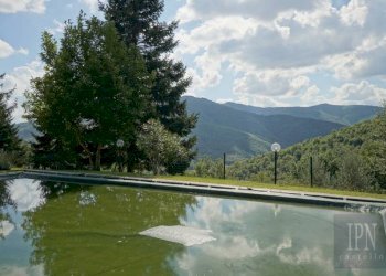 Piscina - Villa strada Provinciale di Morra, Città di Castello - foto 13