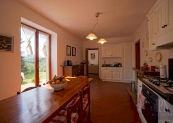 Cucina - Villa strada Provinciale di Morra, Città di Castello - foto 32