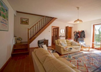 Salone - Villa strada Provinciale di Morra, Città di Castello - foto 36