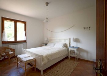 Camera da letto - Villa strada Provinciale di Morra, Città di Castello - photo 44