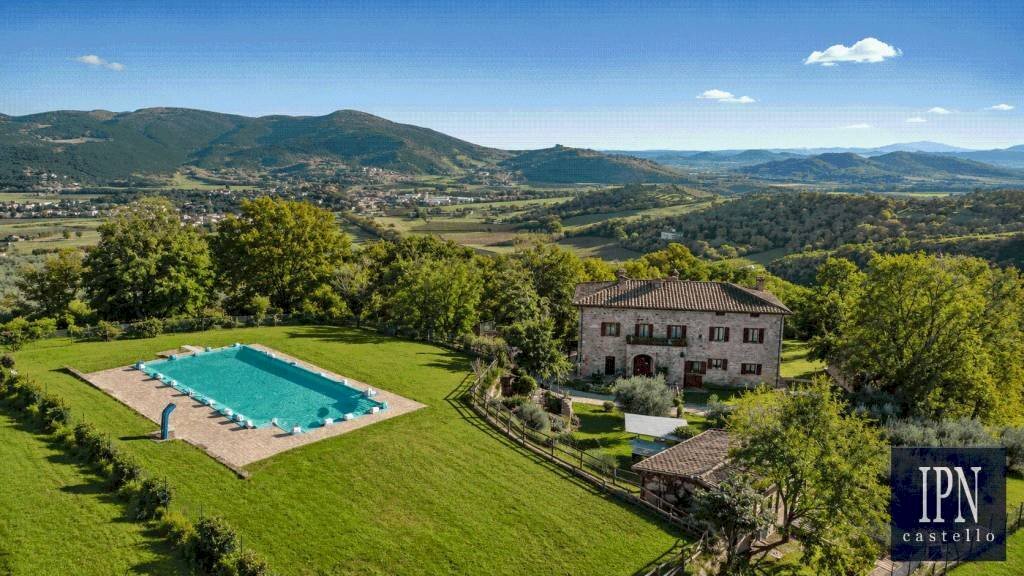 Piscina - Villa via di Borgogiglione, 33, Corciano - foto 2