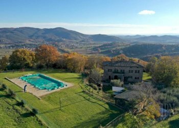 Piscina - Villa via di Borgogiglione, 33, Corciano - photo 2
