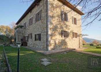 Facciata - Villa via di Borgogiglione, 33, Corciano - photo 16