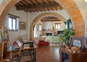 Salone - Villa via di Borgogiglione, 33, Corciano - photo 21