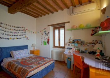 Camera da letto - Villa via di Borgogiglione, 33, Corciano - photo 27