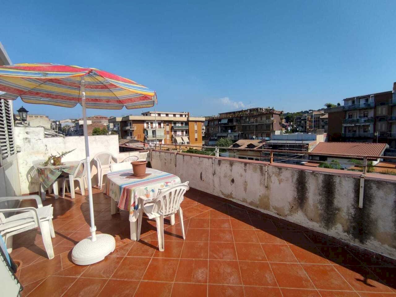 1.jpeg - Trilocale Via Fratelli Mazzaglia  5, Catania - foto 2