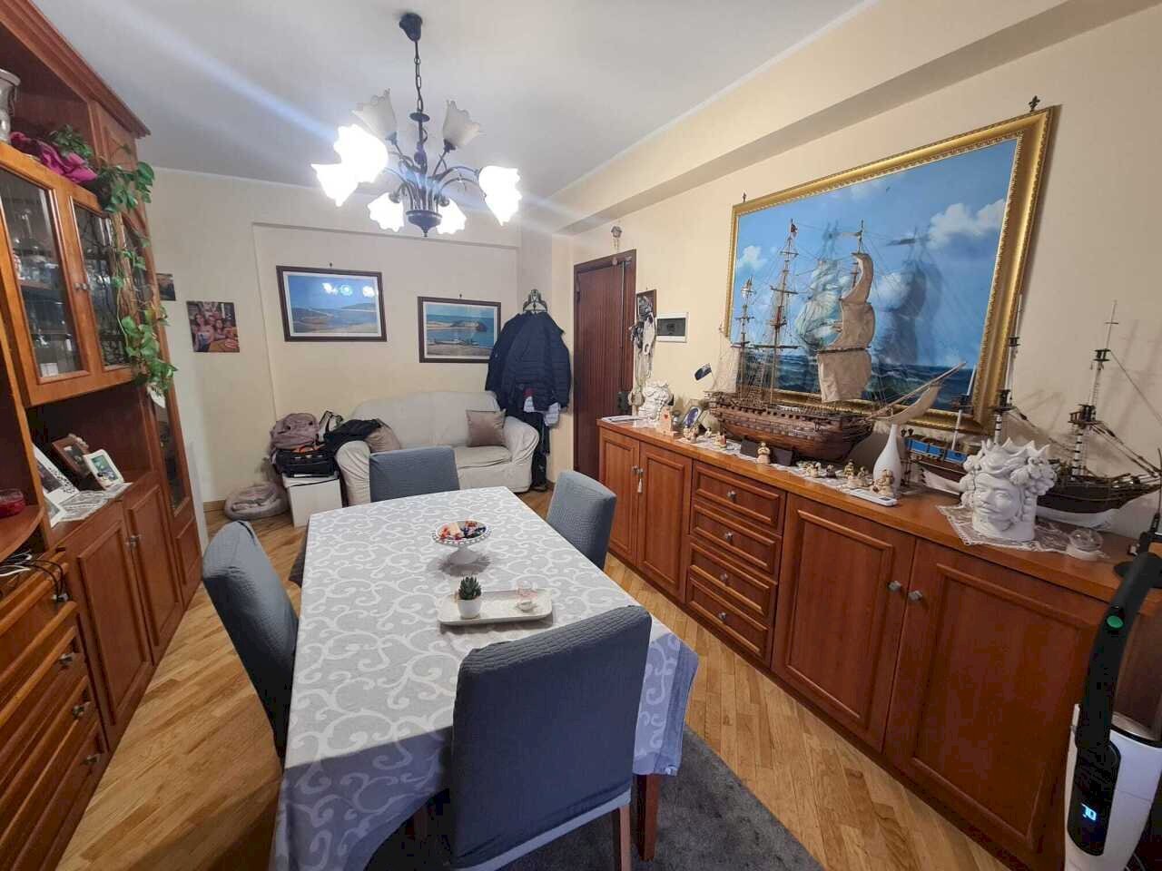 2.jpeg - Trilocale Via Guglielmo Oberdan 12, Gravina di Catania - foto 2