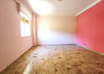 Foto - Quadrilocale Via Nizzeti 18, Valverde - foto 18