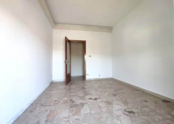 Foto - Quadrilocale Via Nizzeti 18, Valverde - foto 24