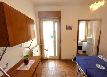 Three-room apartment Noceto - photo 25