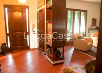 Villa Capannori - foto 1