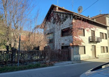 Casa indipendente Via Stazione, 52, Mombaruzzo - foto 2