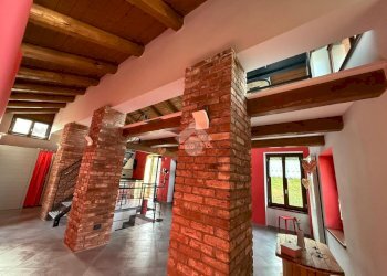 Quadrilocale Via Umberto I, Lanzo Torinese - foto 1