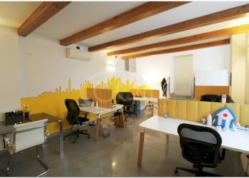 Foto 17 - Ufficio Via Gian Giacomo Mora
 
20, Milano - foto 17