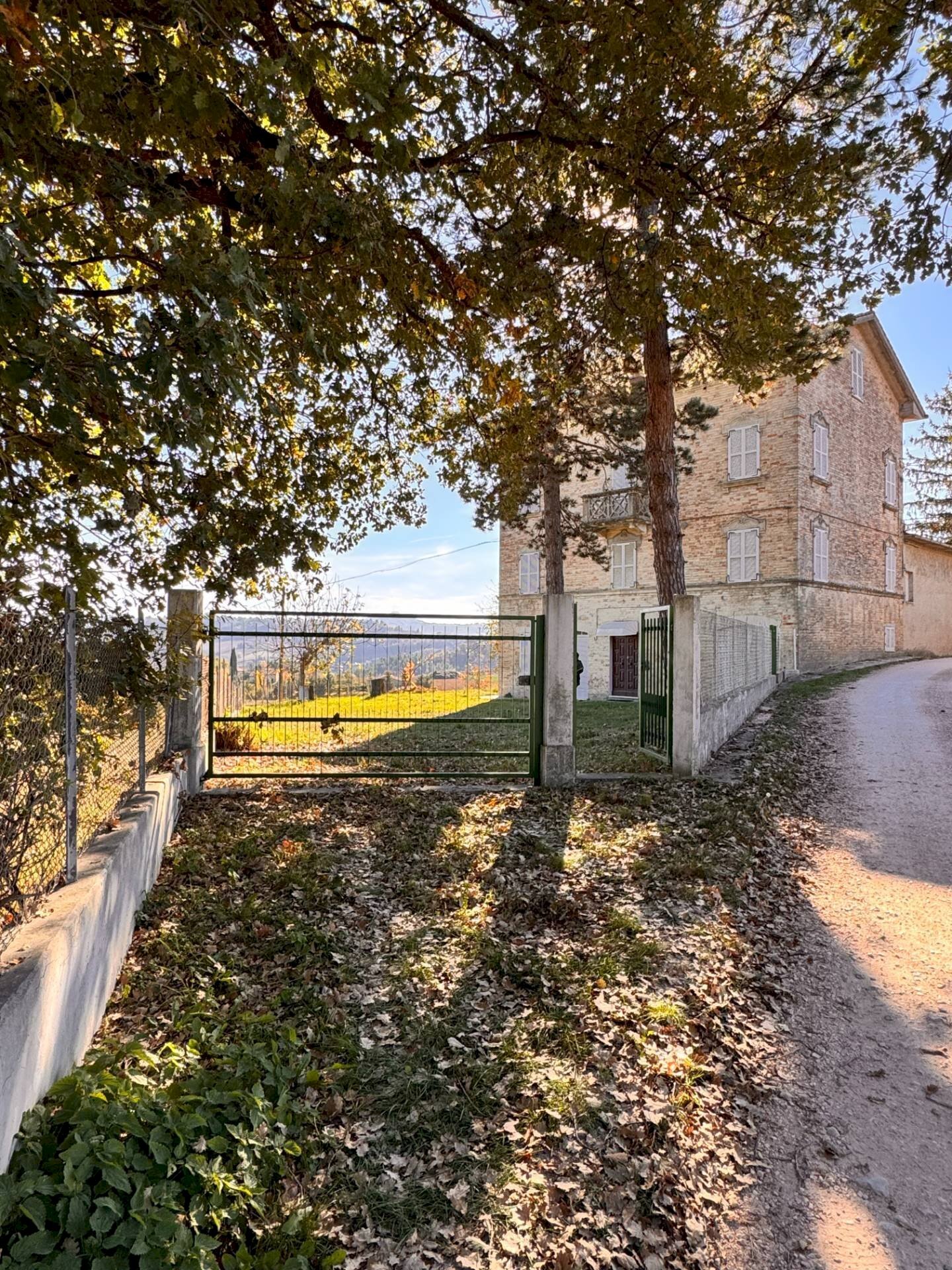 Foto 3 - Casa semi indipendente C.da Patrignone
 
3, Falerone - foto 3