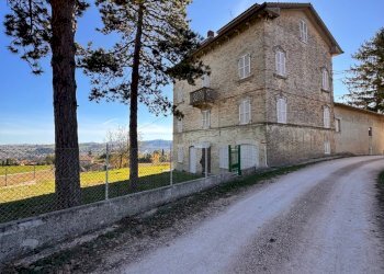 Foto 1 - Casa semi indipendente C.da Patrignone
3, Falerone - foto 1