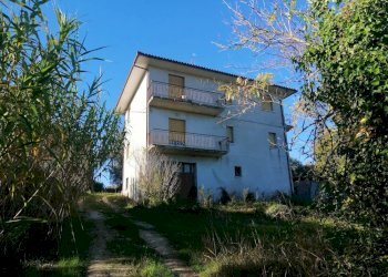 Foto 2 - Appartamento Contrada Moricozzi
 
16, Apiro - foto 2