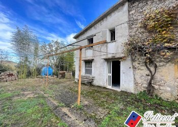 Foto 1 - Trilocale VIA AMBRIFI, Lenola - foto 1