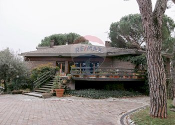 Casa all\'aperto - Villa via portolino
 
22, Bulciago - foto 20