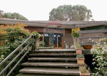 Casa all\'aperto - Villa via portolino
 
22, Bulciago - foto 21