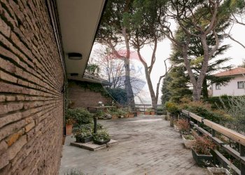 Giardino - Villa via portolino
 
22, Bulciago - foto 26