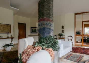 Soggiorno - Villa via portolino
 
22, Bulciago - foto 31