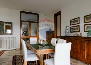 Sala da pranzo - Villa via portolino
 
22, Bulciago - foto 38