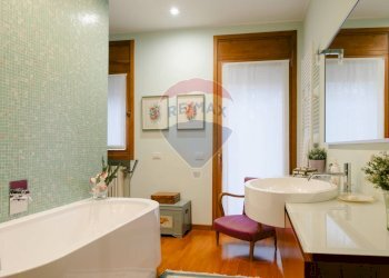 Bagno - Villa via portolino
 
22, Bulciago - foto 60