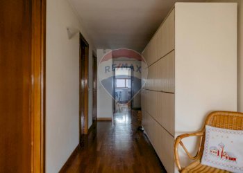 Hall / corridoio - Villa via portolino
 
22, Bulciago - foto 64