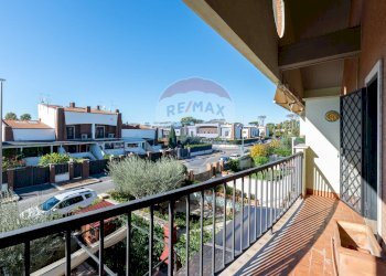 Balcone - Casa semi indipendente Via Bersone
 
43, Roma - foto 18