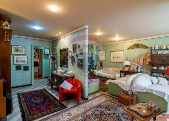 Soggiorno - Appartamento via Federico De Roberto, Aci Castello - foto 2