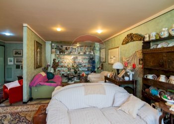 Soggiorno - Appartamento via Federico De Roberto, Aci Castello - foto 6