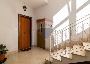 Ricezione / Lobby - Appartamento via Federico De Roberto, Aci Castello - foto 31