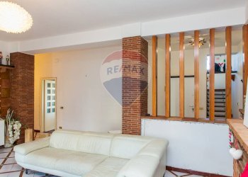 Soggiorno - Appartamento via belvedere
 
18, San Giovanni la Punta - foto 11