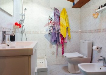 Bagno - Appartamento via belvedere
 
18, San Giovanni la Punta - foto 57