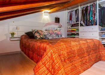 Camera / camera da letto - Appartamento via belvedere
 
18, San Giovanni la Punta - foto 63