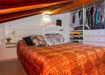 Camera / camera da letto - Appartamento via belvedere
 
18, San Giovanni la Punta - foto 64