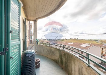 Balcone - Appartamento VIA MARIO SCELBA
 
4, Caltagirone - foto 19