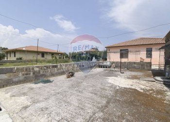 Terrazza - Casa indipendente Via Dell' Euforbia
 
11, Catania - foto 28