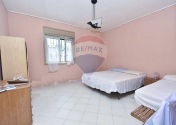 Camera / camera da letto - Casa indipendente Via Dell' Euforbia
 
11, Catania - foto 36