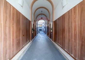 Hall / corridoio - Appartamento Viale Vittorio Veneto
 
12, Catania - foto 5