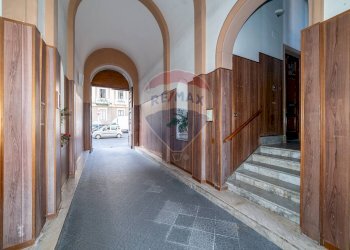Ricezione / Lobby - Appartamento Viale Vittorio Veneto
 
12, Catania - foto 6